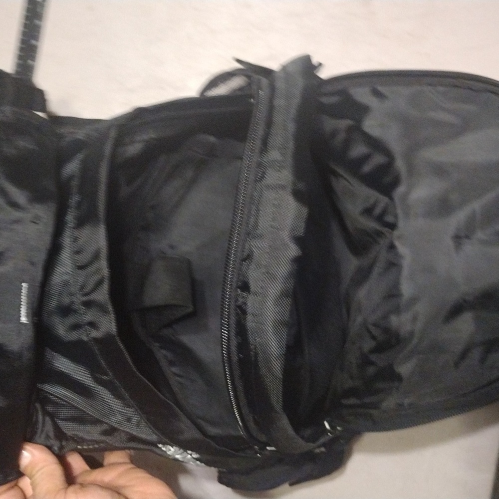 Cisco systems backpack - Picture 10 of 11